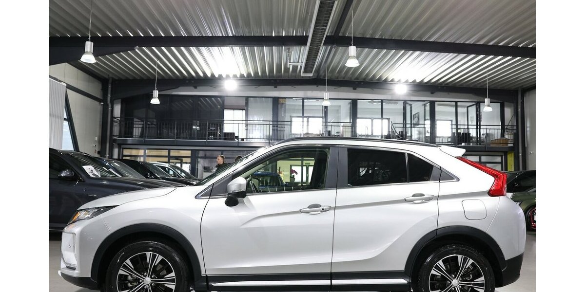 Mitsubishi Eclipse Cross 1.5 T-MIVEC TOP / LED, LEDER, HUD 47.000 km 18.444 &euro; Hamm 59077