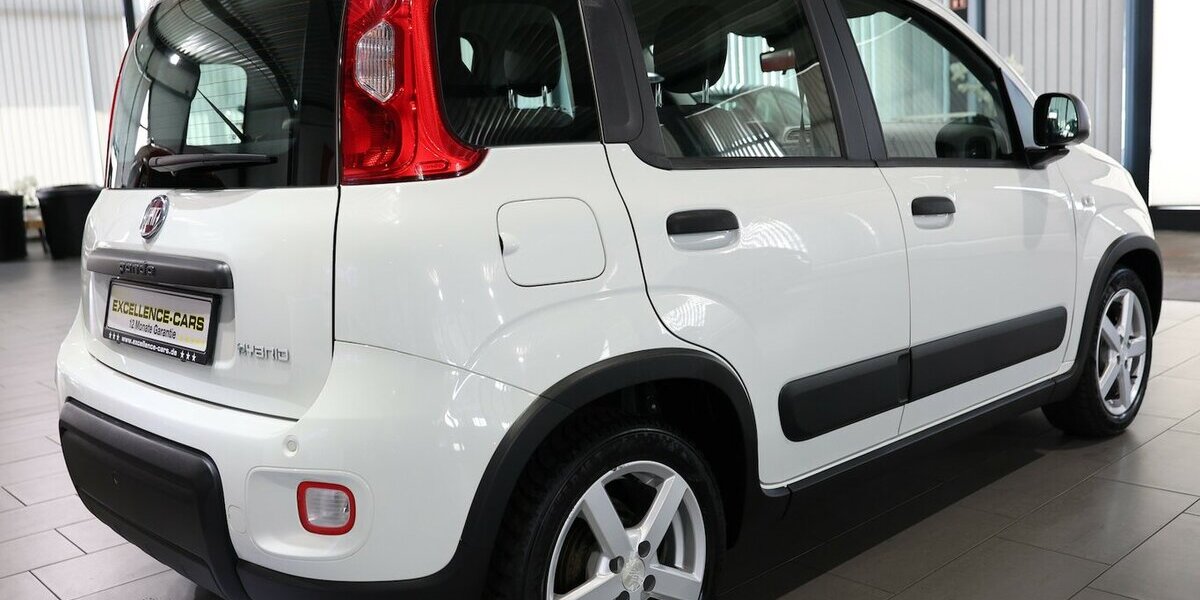 Fiat Panda 1.0 Mild-Hybrid CITY LIFE WHITE / SHZ, PDC 32.000 km 11.444 &euro; Hamm 59077