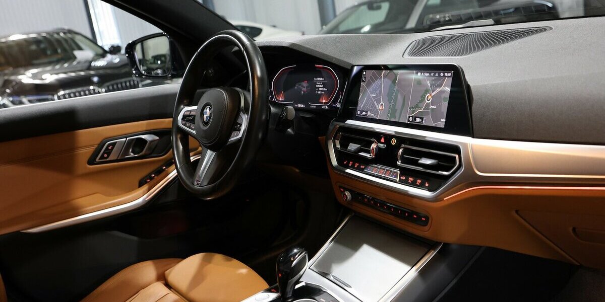 BMW 330d Touring xDrive Advantage / LED, HEAD-UP 227.000 km 11.902 &euro; Hamm 59077