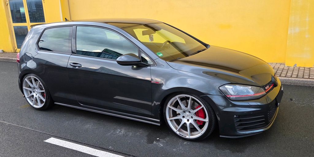 VW Golf 126.000 km 16.999 &euro; Hagen 58091