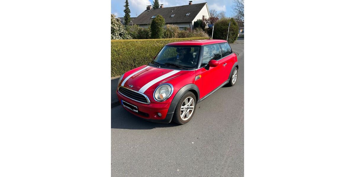 Mini ONE 102.000 km 3.700 &euro; Dortmund 44143
