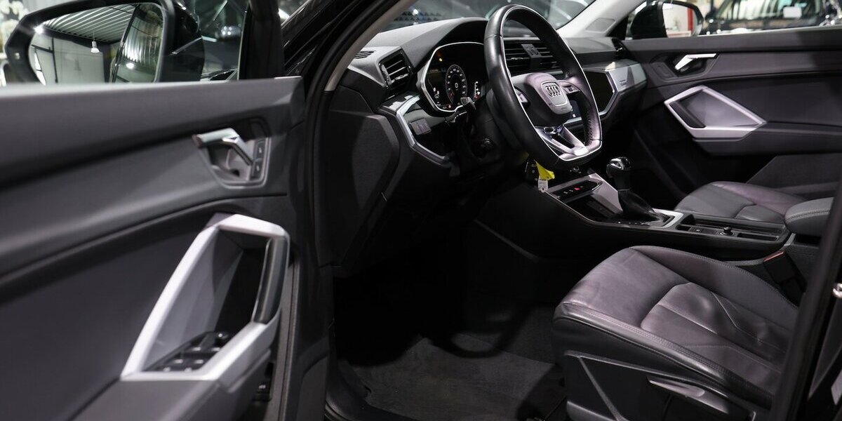 Audi Q3 40 TDI QUATTRO ADVANCED MATRIX-LED,VOLL-LEDER 86.000 km 30.777 &euro; Hamm 59077