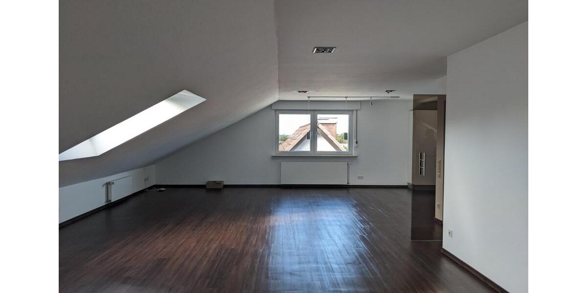 Dachgeschoßwohnung Dortmund Aplerbeck - 2 Zimmer, 100 m&sup2;, 880&euro; | Angebot:25180581