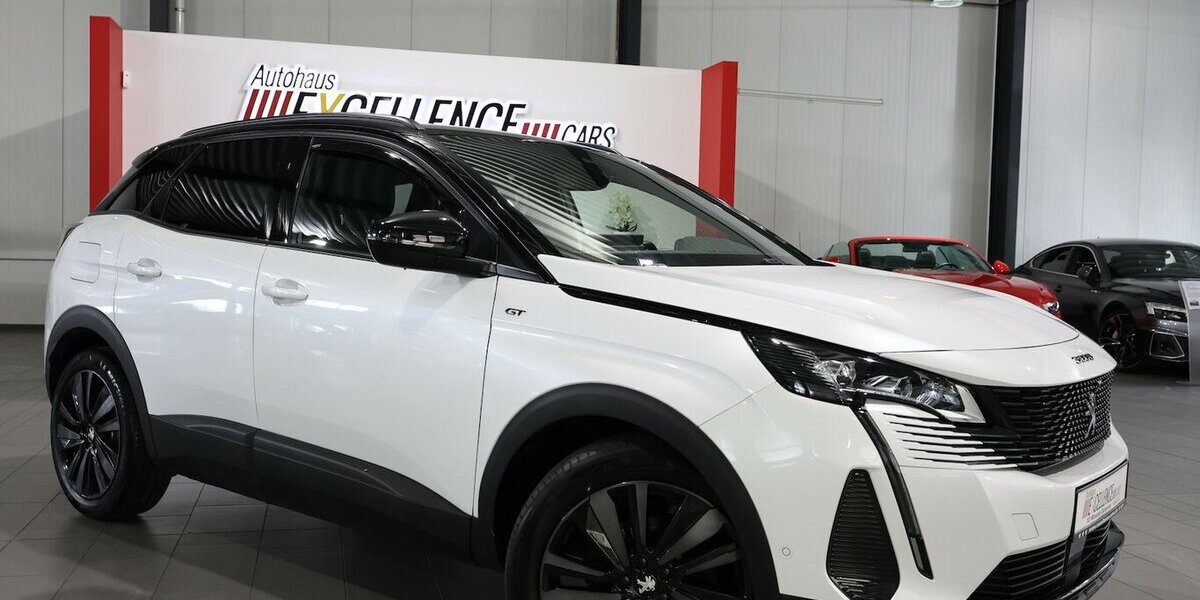 Peugeot 3008 BLUE-HDI GT-SPORT / WHITE & BLACK / SCHÖN 56.000 km 23.555 &euro; Hamm 59077