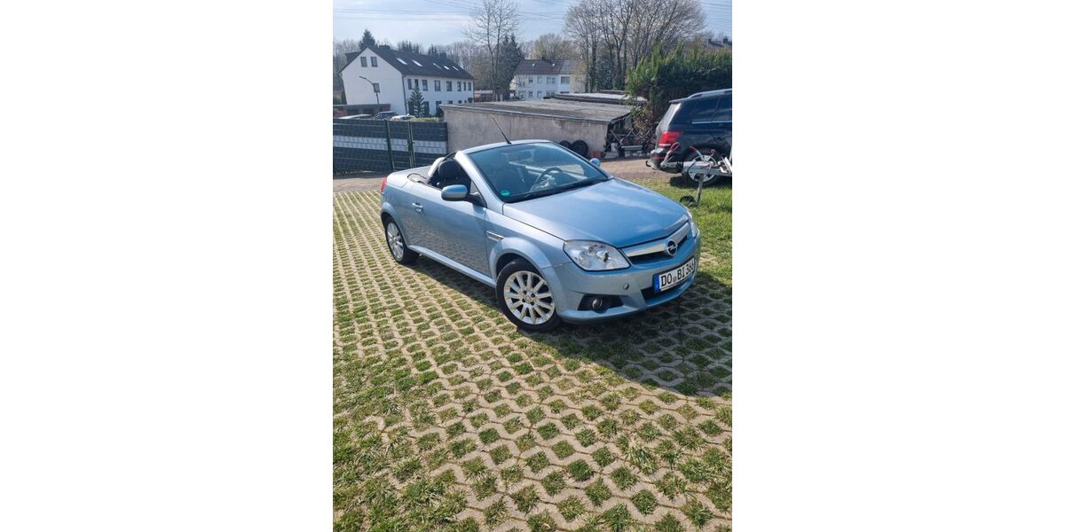 Opel Tigra 122.900 km 1.500 &euro; Dortmund 44369