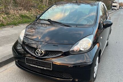 Toyota Aygo (X) 213.000 km 1.800 &euro; Dortmund 44309
