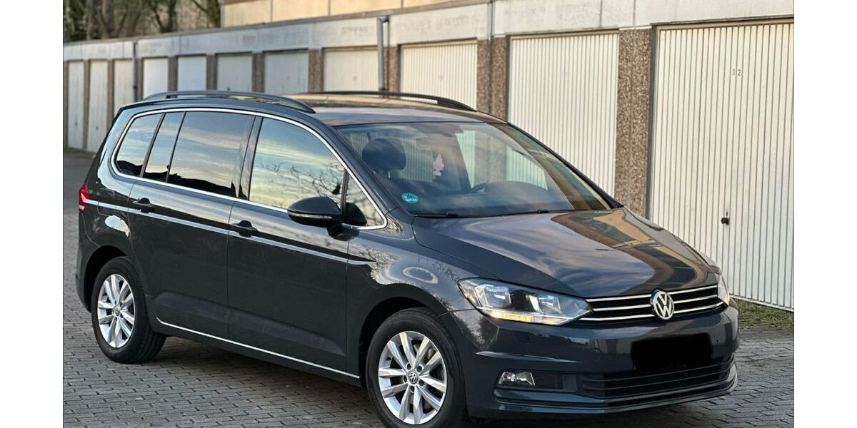 VW Touran 138.500 km 13.890 &euro; Castrop-Rauxel 44575