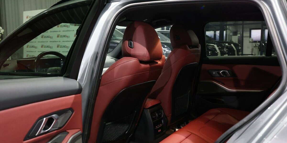 BMW 318d Touring SPORT GREY & RED LEDER,CURVED+HUD 73.000 km 28.993 &euro; Hamm 59077