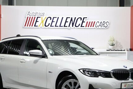BMW 330e Touring Advantage / VOLL-LEDER-SPORT / LED 62.000 km 25.993 &euro; Hamm 59077