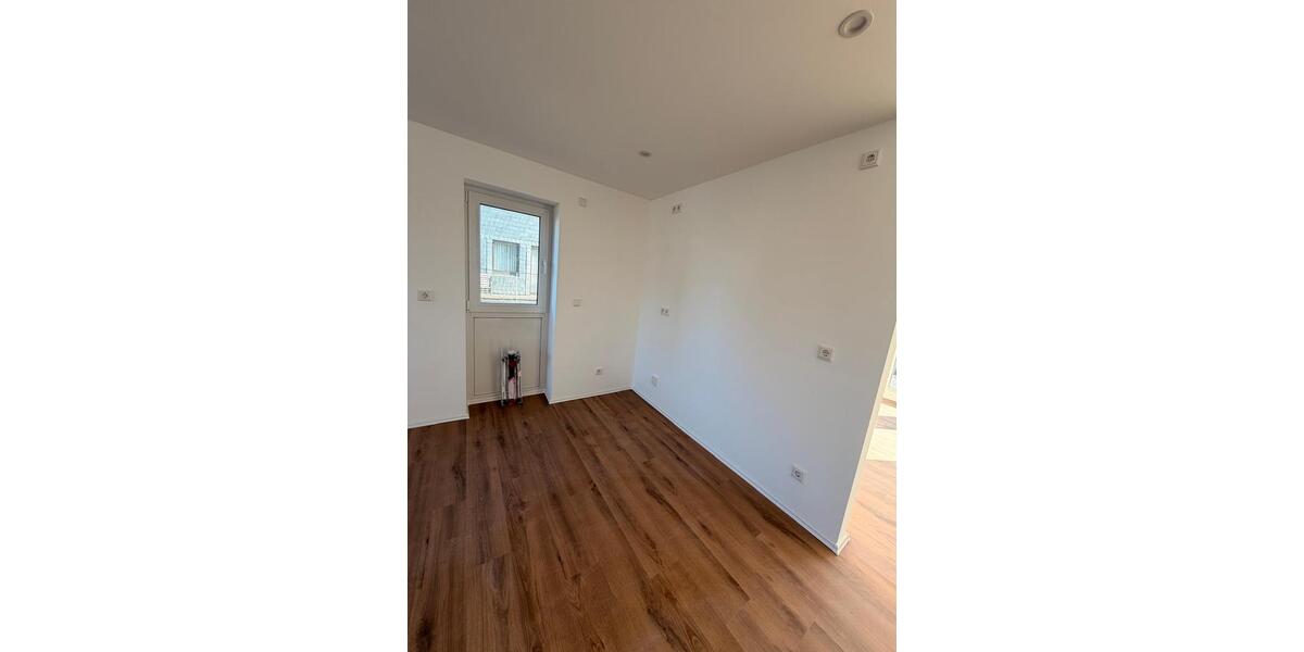 Etagenwohnung Schwerte - 2.5 Zimmer, 73 m&sup2;, 1.200&euro; | Angebot:24804532