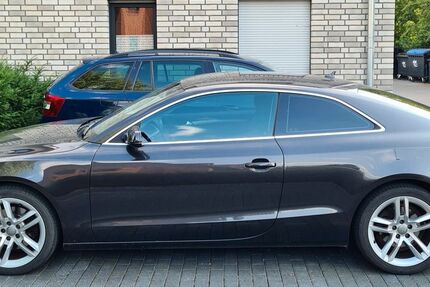 Audi A5 97.000 km 18.400 &euro; Hamm 59067