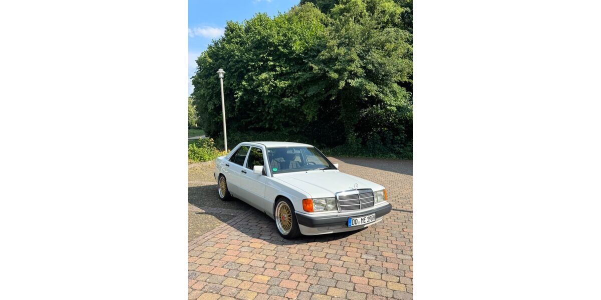 Mercedes-Benz 190 293.000 km 7.299 &euro; Dortmund 44141