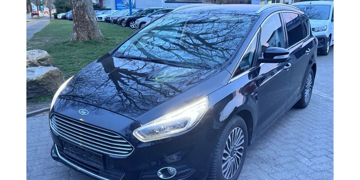 Ford S-Max 92.000 km 11.490 &euro; Ahlen 59227