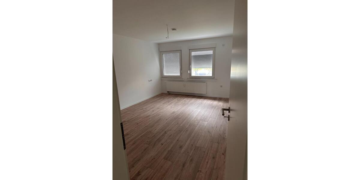 Erdgeschoßwohnung Kamen - 3 Zimmer, 68 m&sup2;, 150.000&euro; | Angebot:25892524