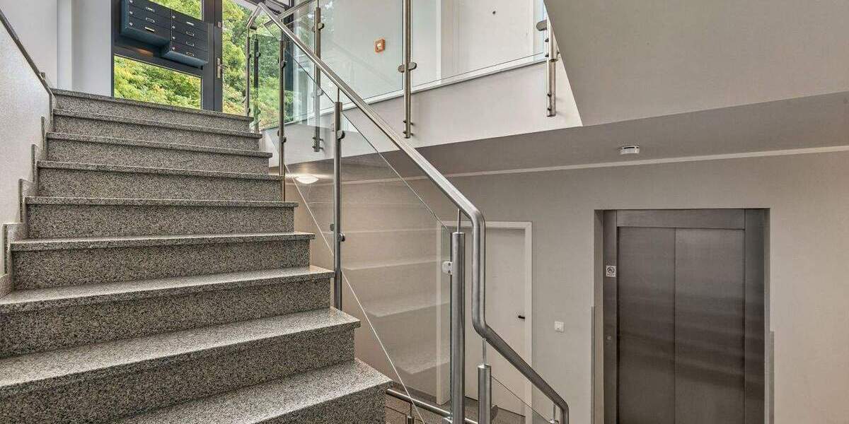 Etagenwohnung Dortmund Schüren - 2 Zimmer, 95 m&sup2;, 395.000&euro; | Angebot:25686867