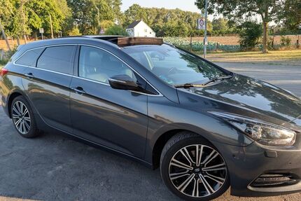 Hyundai i40 246.500 km 6.500 &euro; Menden 58708