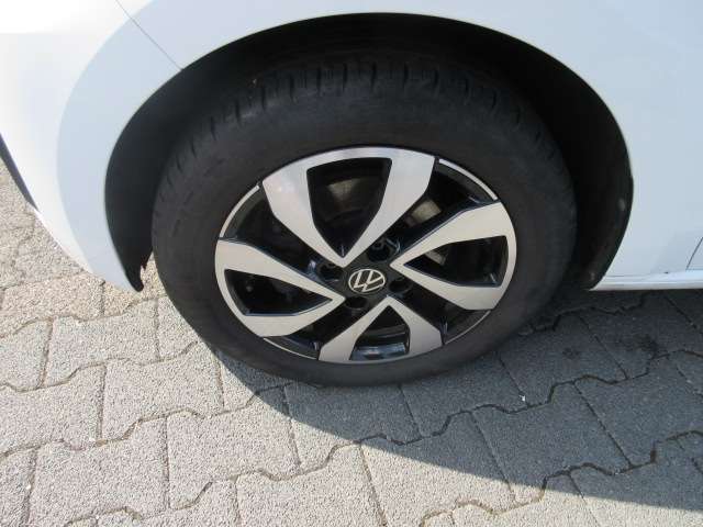 VW up! ACTIVE 1.0 NAVIV. KAMERA KLIMA ALU PRIVACY GRA 51.100 km 11.988 &euro; Bergkamen 59192