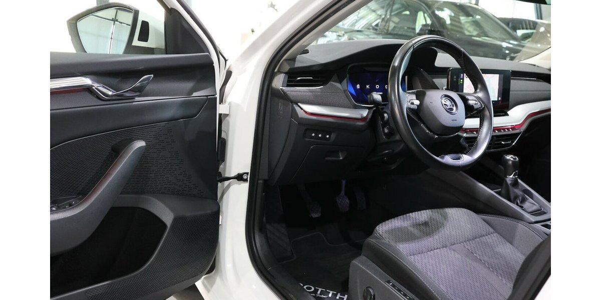 Skoda Octavia Combi 2.0 TDI FIRST-EDITION WHITE / LED 152.000 km 15.991 &euro; Hamm 59077