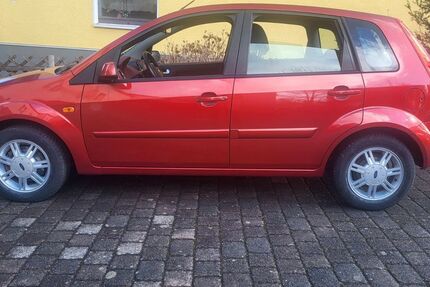 Ford Fiesta 110.000 km 4.750 &euro; Dortmund 44388