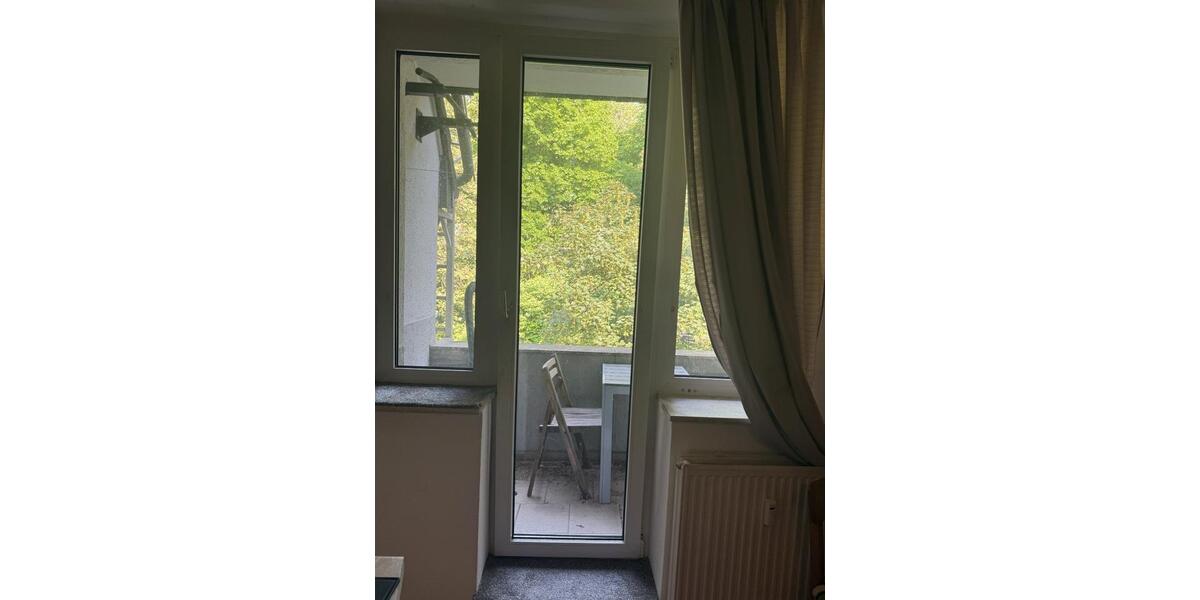 Etagenwohnung Dortmund Innenstadt West - 1 Zimmer, 40 m&sup2;, 400&euro; | Angebot:26620003