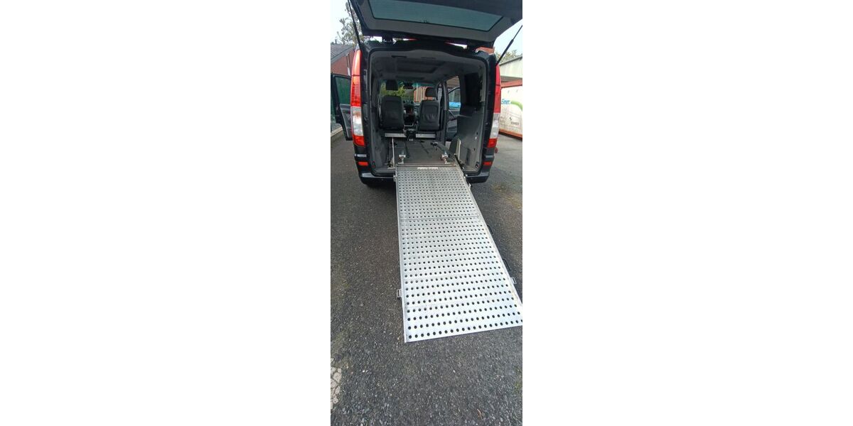 Mercedes-Benz Viano 199.610 km 13.950 &euro; Ahlen 59229