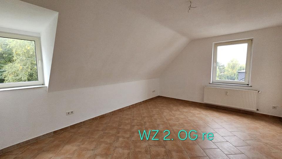 Dachgeschoßwohnung Dortmund Hombruch - 3 Zimmer, 65 m&sup2;, 680&euro; | Angebot:25439704