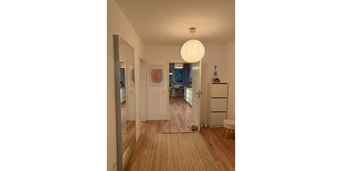 Etagenwohnung Lünen Brambauer - 3 Zimmer, 80 m&sup2;, 880&euro; | Angebot:26644876