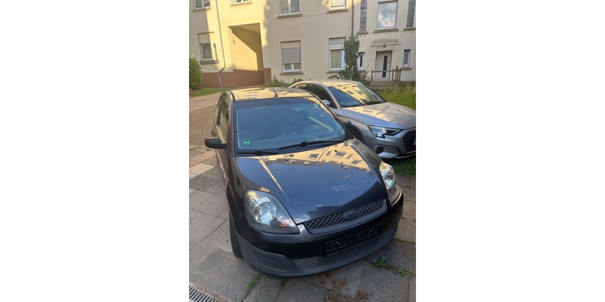 Ford Fiesta 196.000 km 1.100 &euro; Hagen 58097