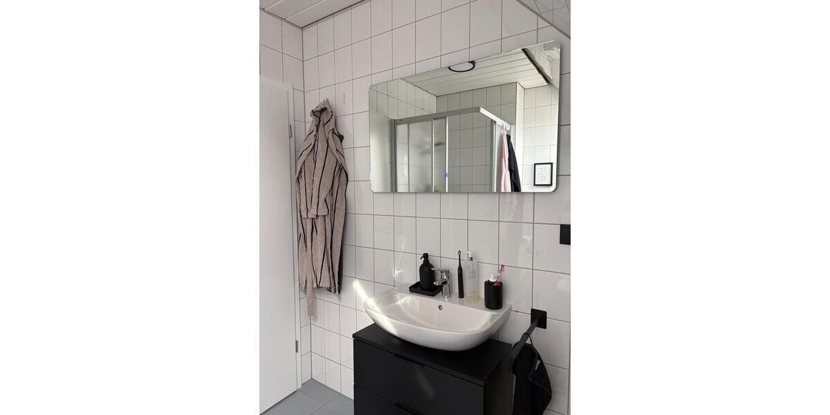 Dachgeschoßwohnung Hamm Bockum - 2 Zimmer, 74 m&sup2;, 770&euro; | Angebot:26020414