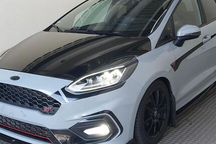Ford Fiesta 75.300 km 17.080 &euro; Hamm 59067
