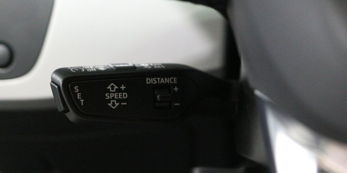 Audi A4 Avant 35 TDI ADVANCED BUSINESS BLACK-PLUS 47.000 km 29.777 &euro; Hamm 59077