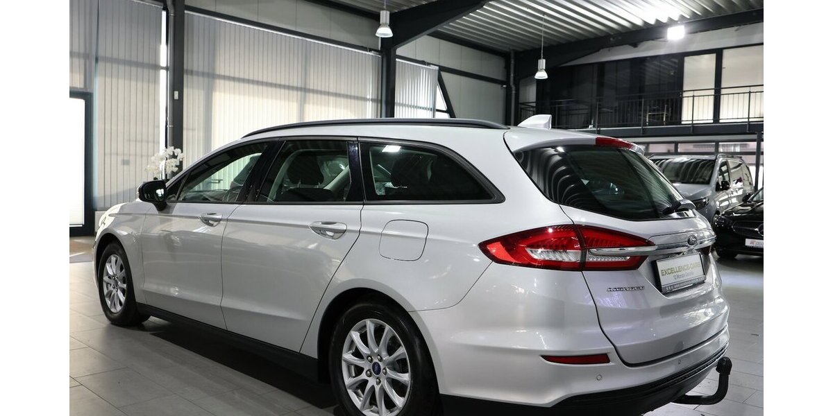 Ford Mondeo Tunier 2.0 EB / LED / NAVI+KAMERA / AHK 124.000 km 15.777 &euro; Hamm 59077