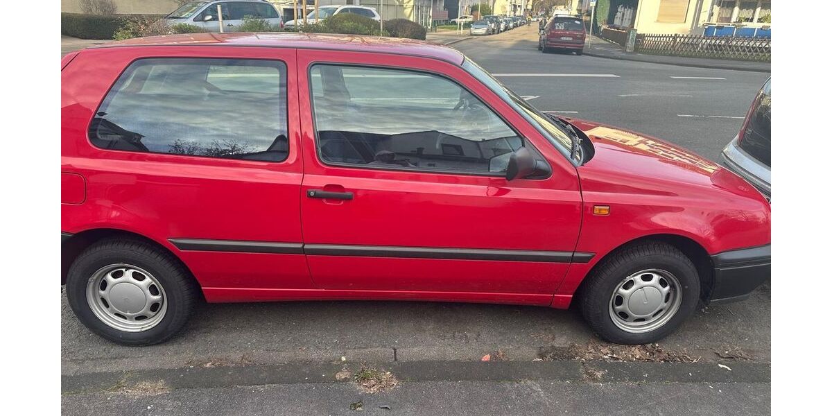 VW Golf 107.000 km 2.500 &euro; Witten 58455