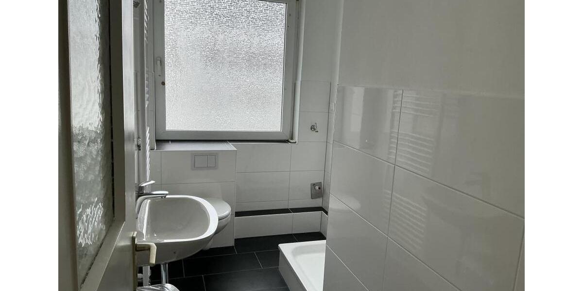 Etagenwohnung Hagen - 2 Zimmer, 64 m&sup2;, 459&euro; | Angebot:23800988