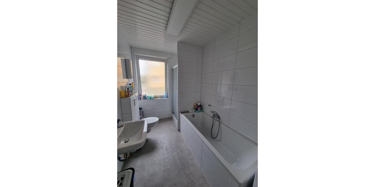 Etagenwohnung Hamm Daberg - 3 Zimmer, 77 m&sup2;, 700&euro; | Angebot:25630408