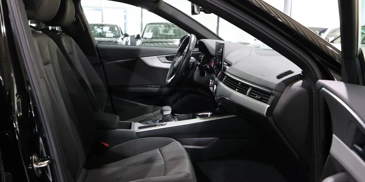 Audi A4 Avant 40 TFSI ADVANCED / LED, ACC+LANE, B&O 93.000 km 23.777 &euro; Hamm 59077