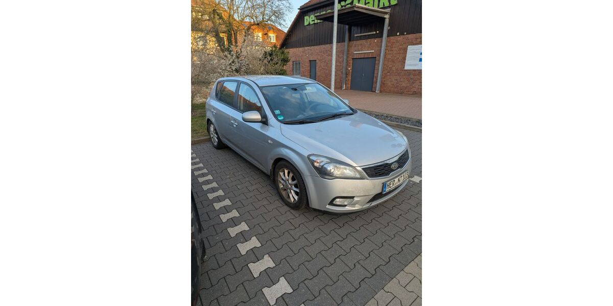Kia ceed Sportswagon 513.000 km 1.490 &euro; Bergkamen 59192