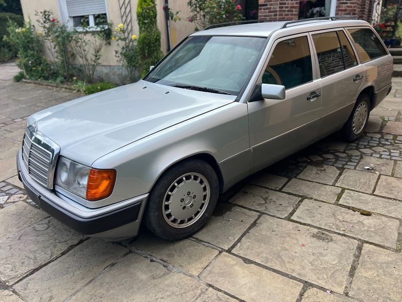 Mercedes-Benz 250 209.000 km 9.800 &euro; Dortmund 44267