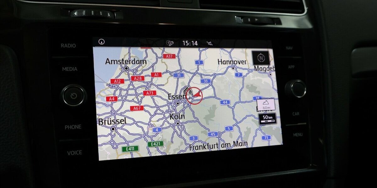 VW Golf Variant VII 1.6 TDI Comfortline DYNAUDIO 1H 152.000 km 13.777 &euro; Hamm 59077