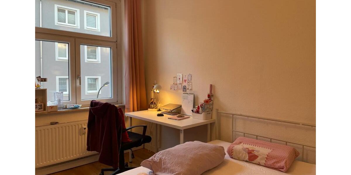 Etagenwohnung Dortmund Innenstadt Nord - 3 Zimmer, 17 m&sup2;, 341&euro; | Angebot:26003615