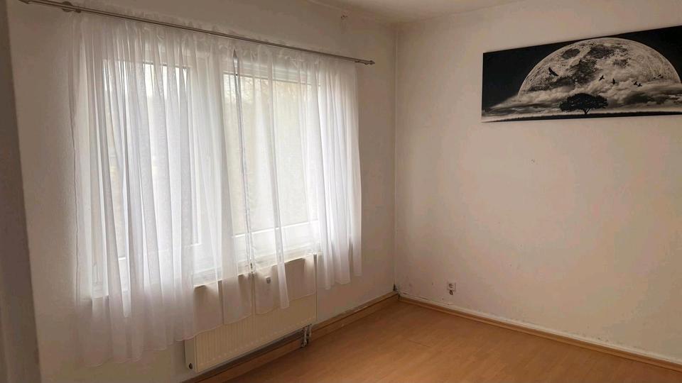 Etagenwohnung Lünen - 2 Zimmer, 64 m&sup2;, 520&euro; | Angebot:25274234