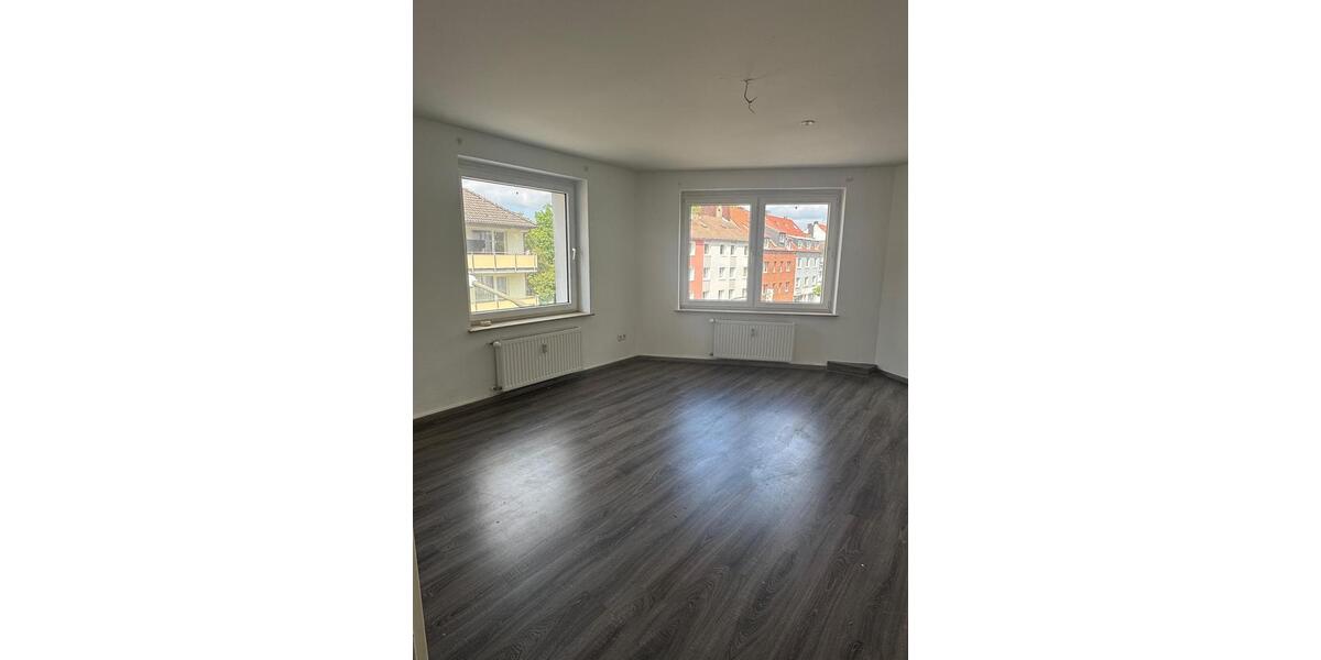 Etagenwohnung Lünen Brambauer - 3 Zimmer, 84 m&sup2;, 700&euro; | Angebot:26560372