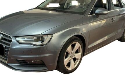 Audi A3 82.000 km 16.900 &euro; Hamm 59077