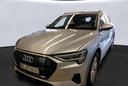 Audi e-tron 22.478 km 29.790 &euro; Hagen 58091