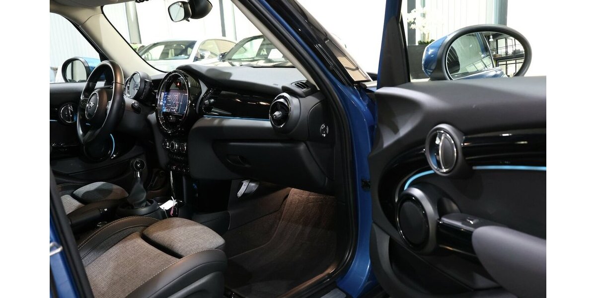 Mini ONE CLASSIC-TRIM / LED / LEDER / NAVI+APPLE 60.000 km 18.111 &euro; Hamm 59077