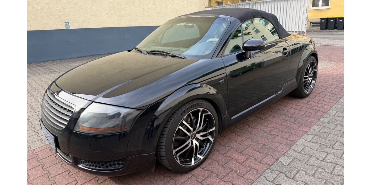 Audi TT 179.000 km 4.990 &euro; Hagen 58135
