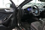 Ford Focus Tunier 1.5 EB ST-LINE-X SPORT / PANORAMA 108.000 km 17.991 &euro; Hamm 59077