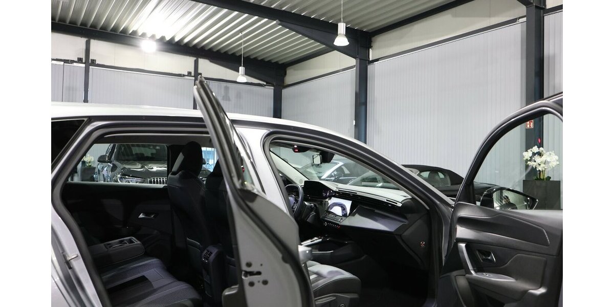 Peugeot 308 SW 130 BLUE-HDI ACTIVE PACK / I-COCKPIT, LED 130.000 km 15.555 &euro; Hamm 59077