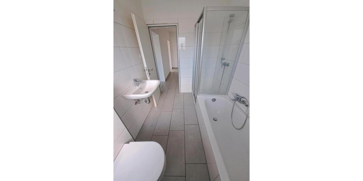 Etagenwohnung Castrop-Rauxel Deinighausen - 3 Zimmer, 84 m&sup2;, 740&euro; | Angebot:25641549