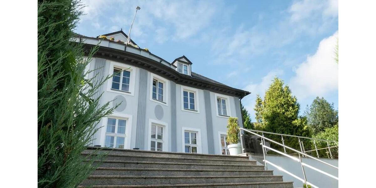 Erdgeschoßwohnung Wetter (Ruhr) - 2.5 Zimmer, 145 m&sup2;, 1.400&euro; | Angebot:26563510